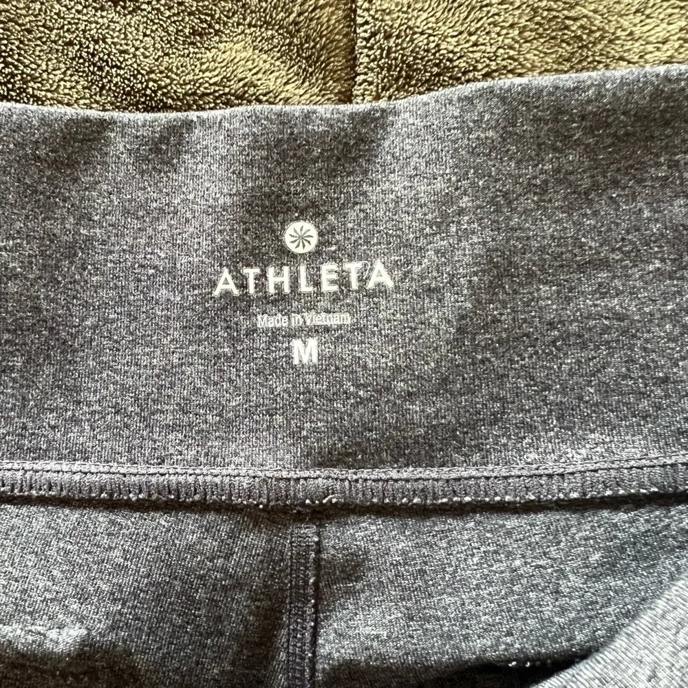 Athleta Fushion wide leg  yoga pants - Picture 7 of 12
